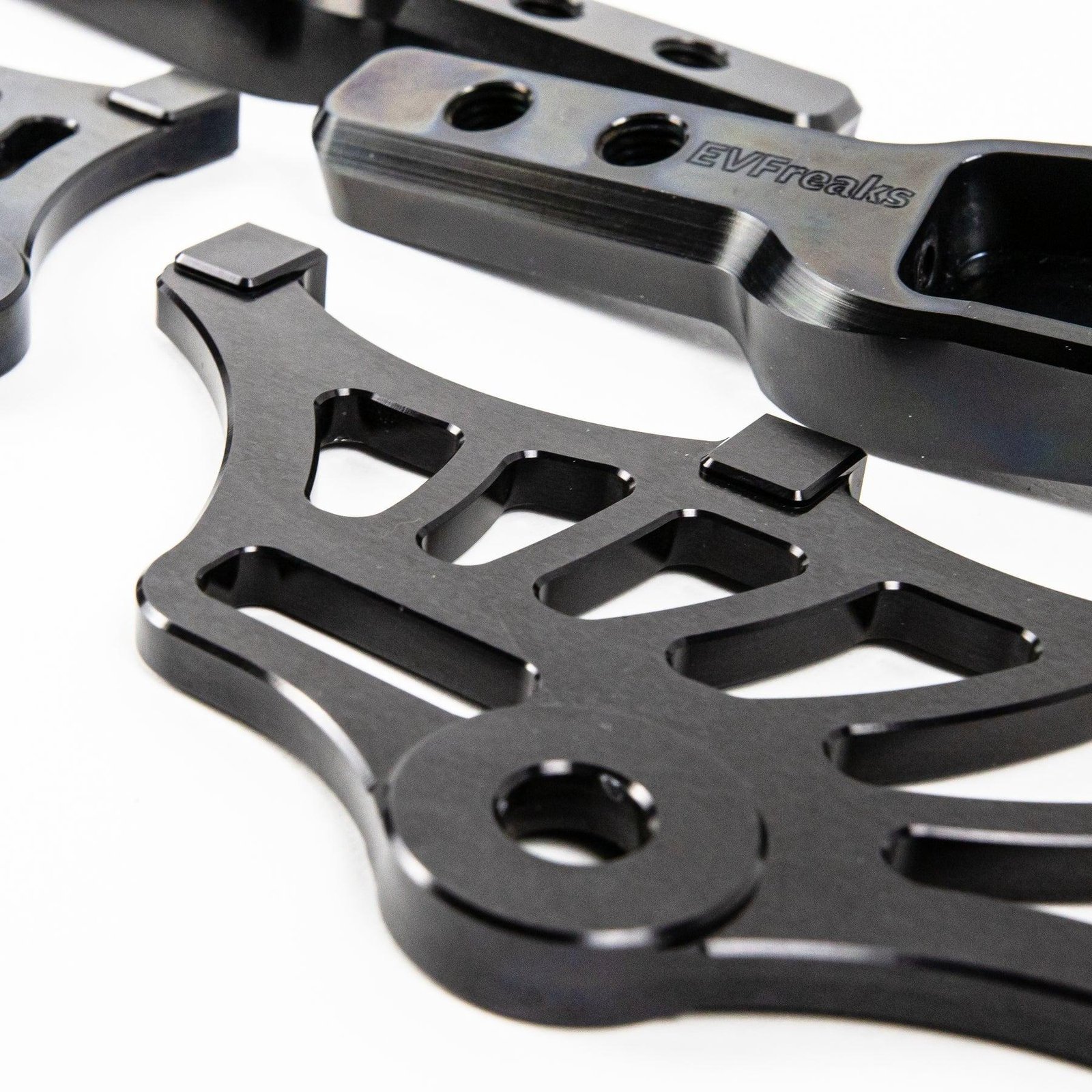 SWING ARM EXTENDERS +50MM WHEELBASE GAIN - view 3