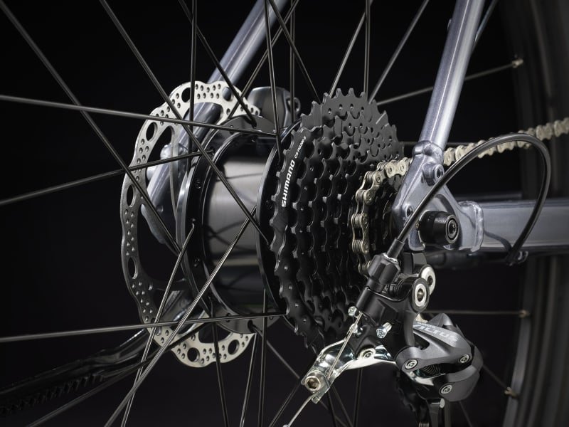 TREK Dual Sport +2 Stagger Bicycle - view 6