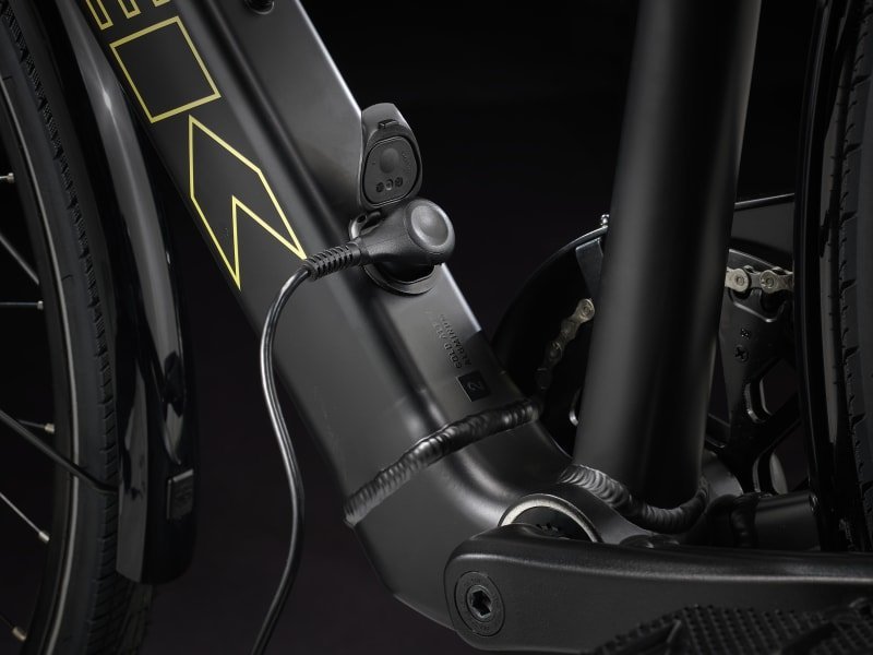 TREK FX+2 Commuter Bicycle - view 4